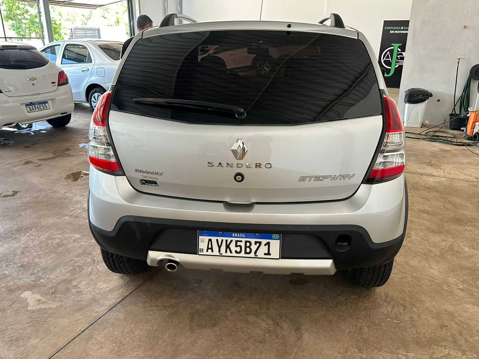RENAULT Sandero StepWay 1.6 2014 - miniatura 6