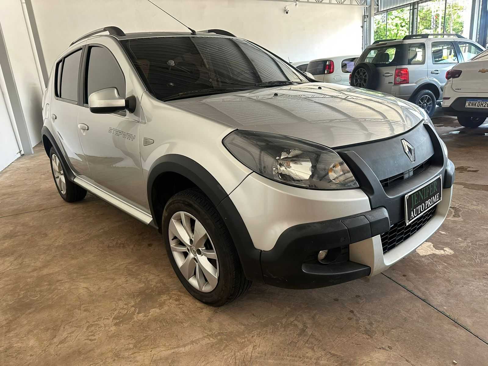 RENAULT Sandero StepWay 1.6 2014