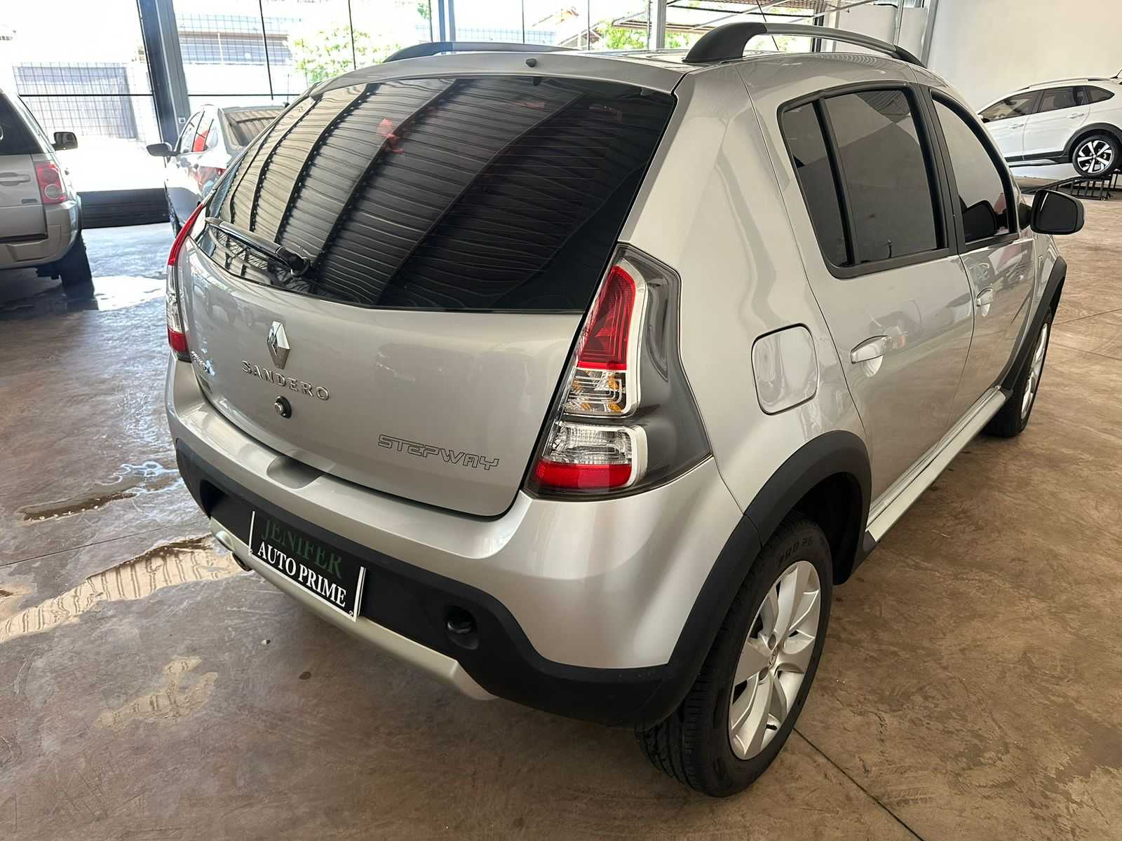 RENAULT Sandero StepWay 1.6 2014 - miniatura 5