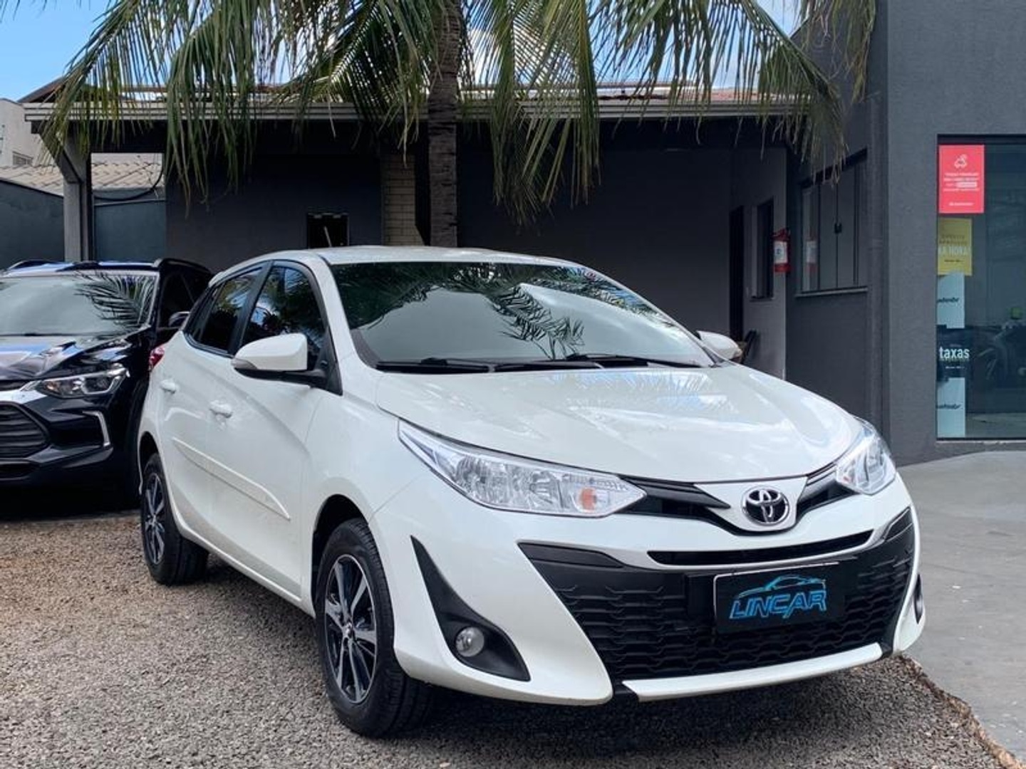TOYOTA Yaris Hatch XL Live 1.3 16v 2020 - miniatura 2