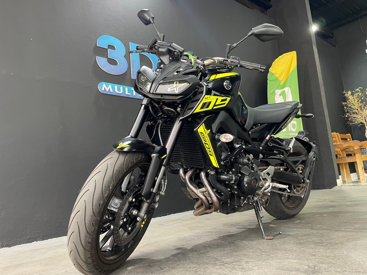 YAMAHA MT -09 850 2024 - miniatura 2