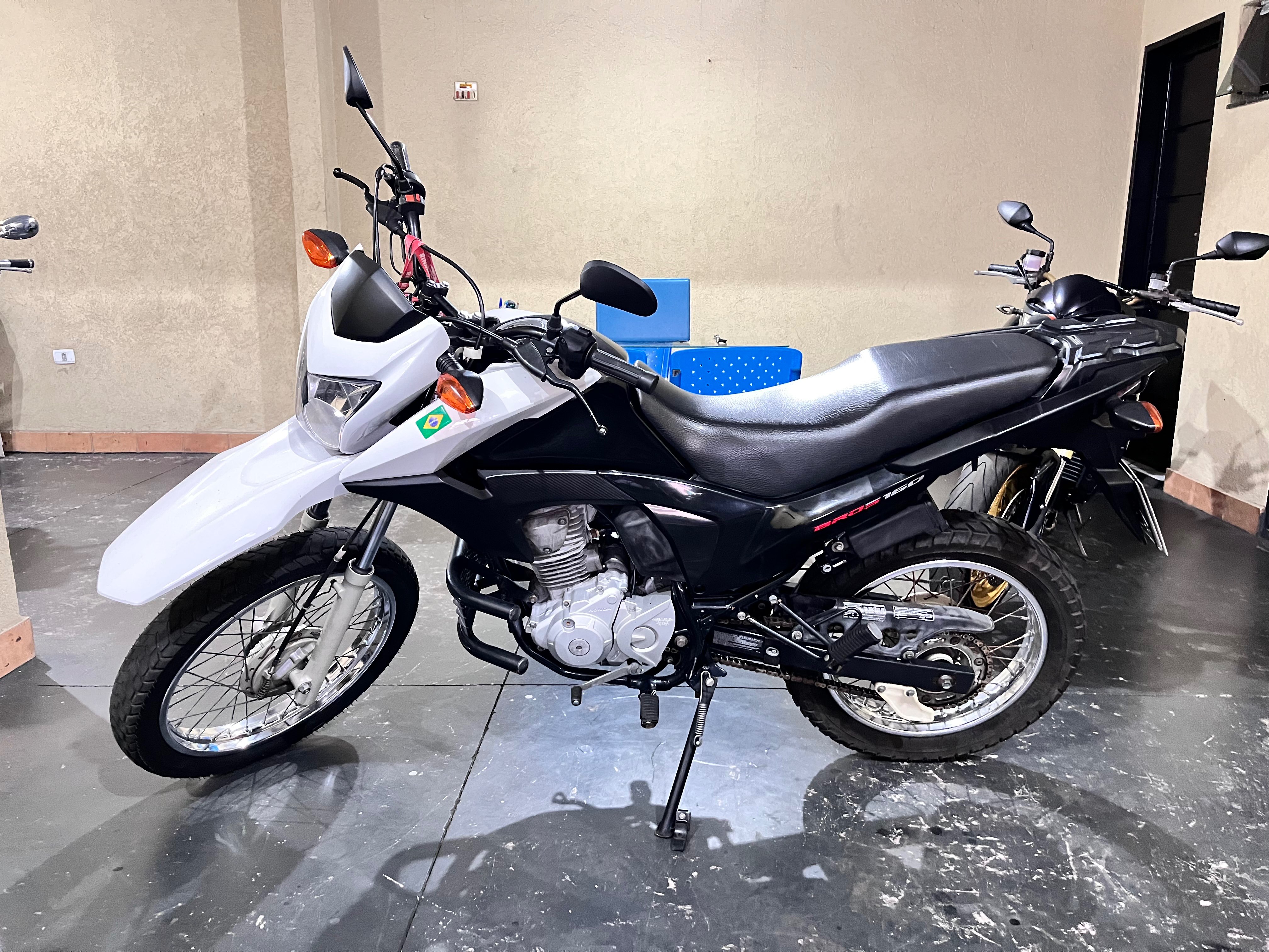 HONDA NXR 160i Bros 2018 - miniatura 4