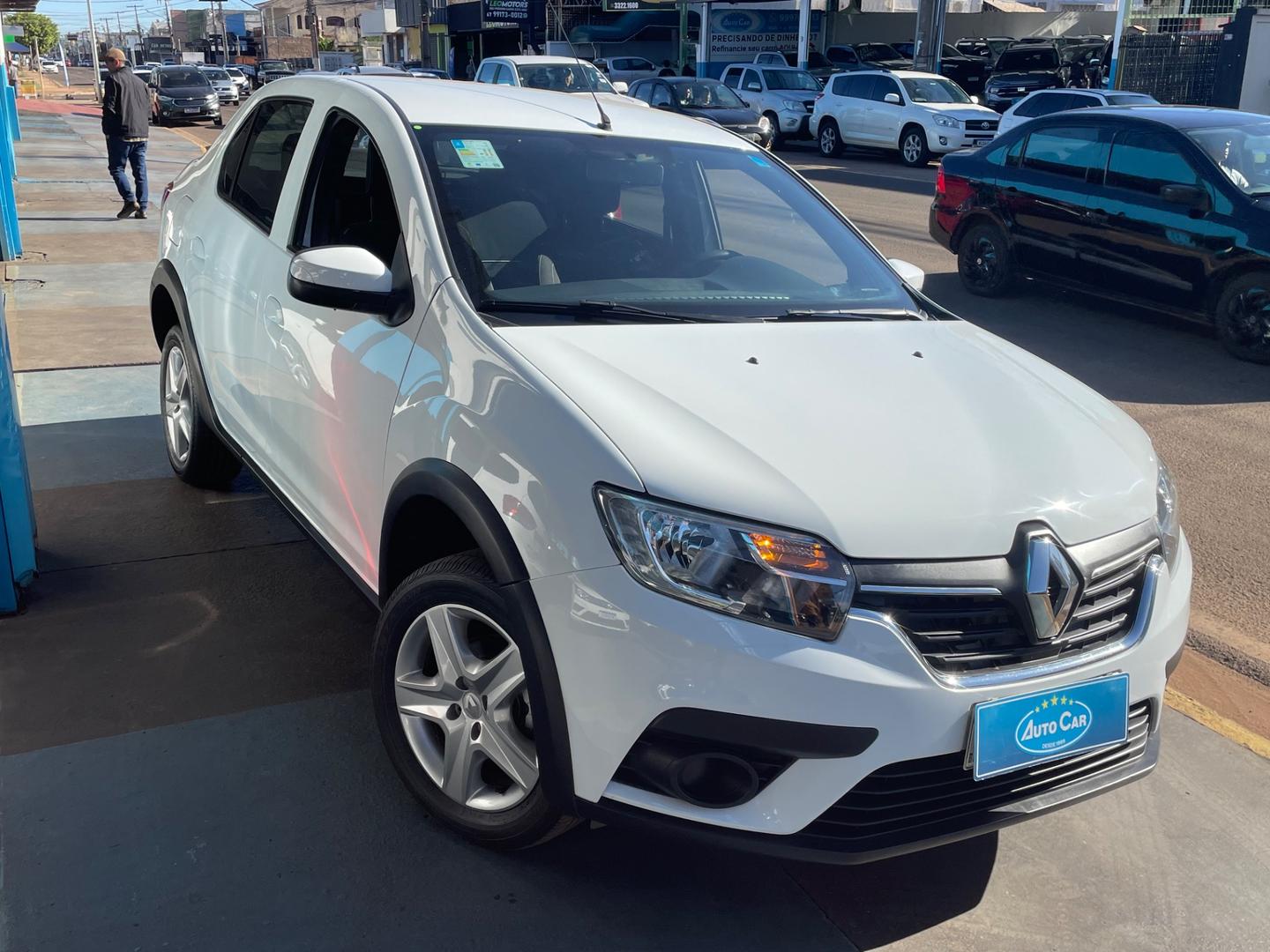 RENAULT Logan Zen 1.6 16v 2021 - miniatura 2