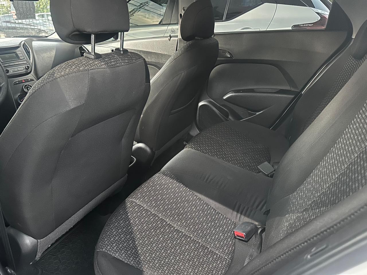 HYUNDAI HB20 Comfort 1.0 12v 2017 - miniatura 9