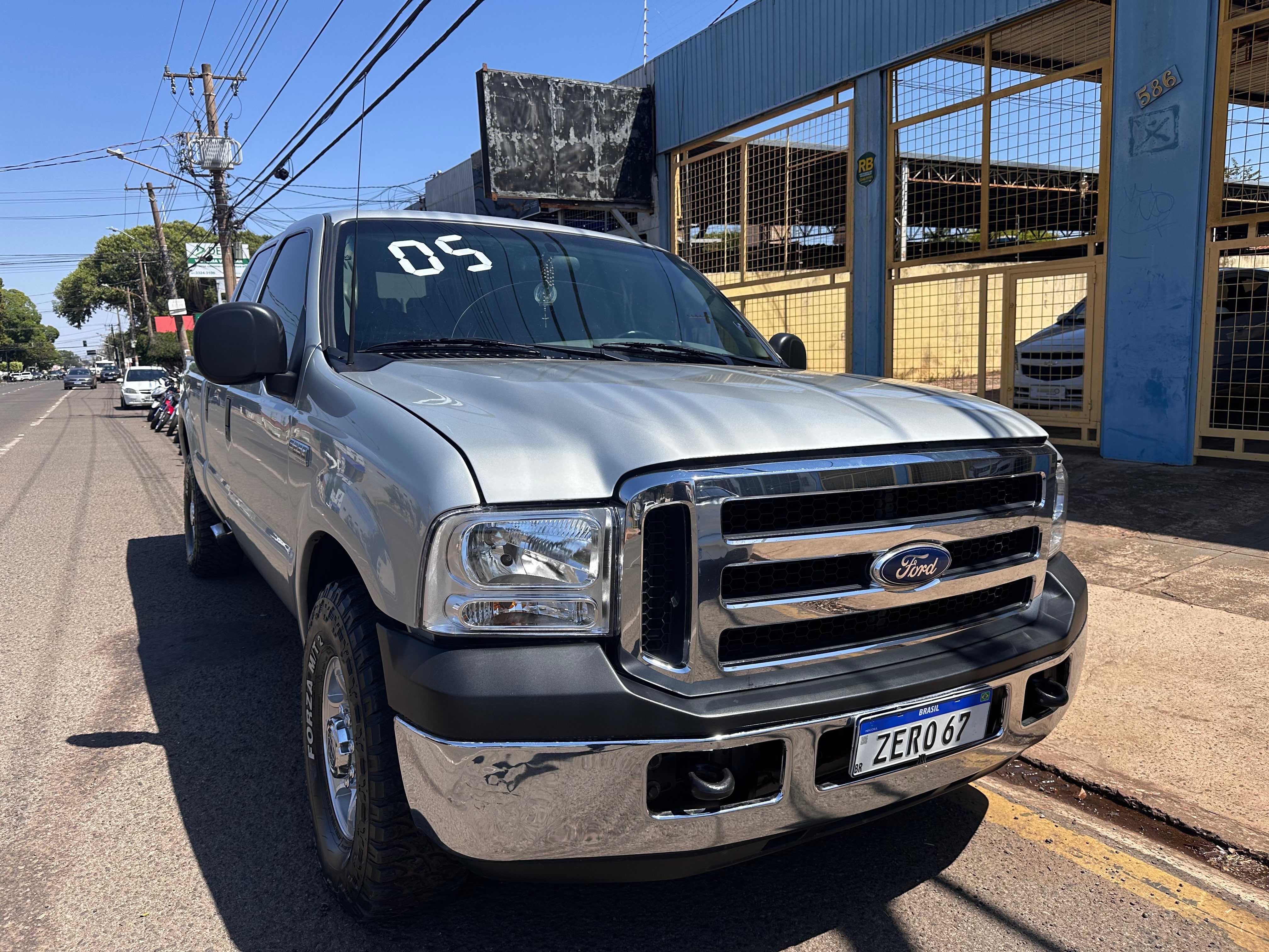 FORD F250 XLT 4.2TD 18v C.D. 2005