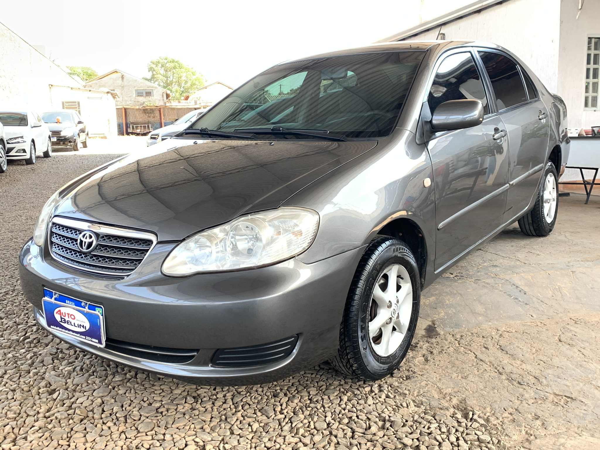 Vista principal de TOYOTA Corolla XLi 1.6 16v 2005