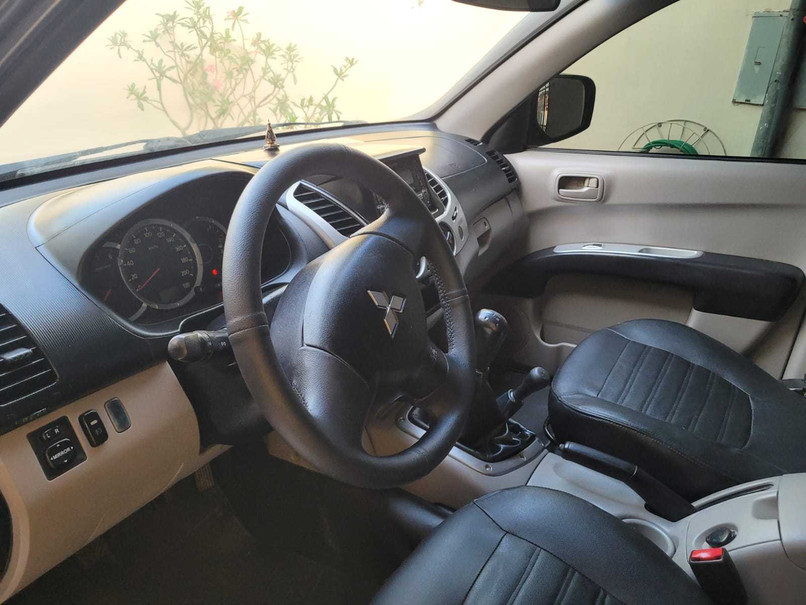 MITSUBISHI L200 Triton GLS 3.2TDi 16v 4X4 C.D. 2016 - miniatura 8