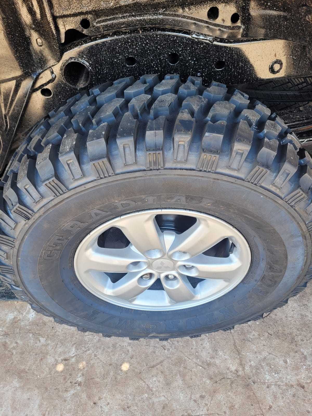 MITSUBISHI L200 Triton GLS 3.2TDi 16v 4X4 C.D. 2016 - miniatura 9
