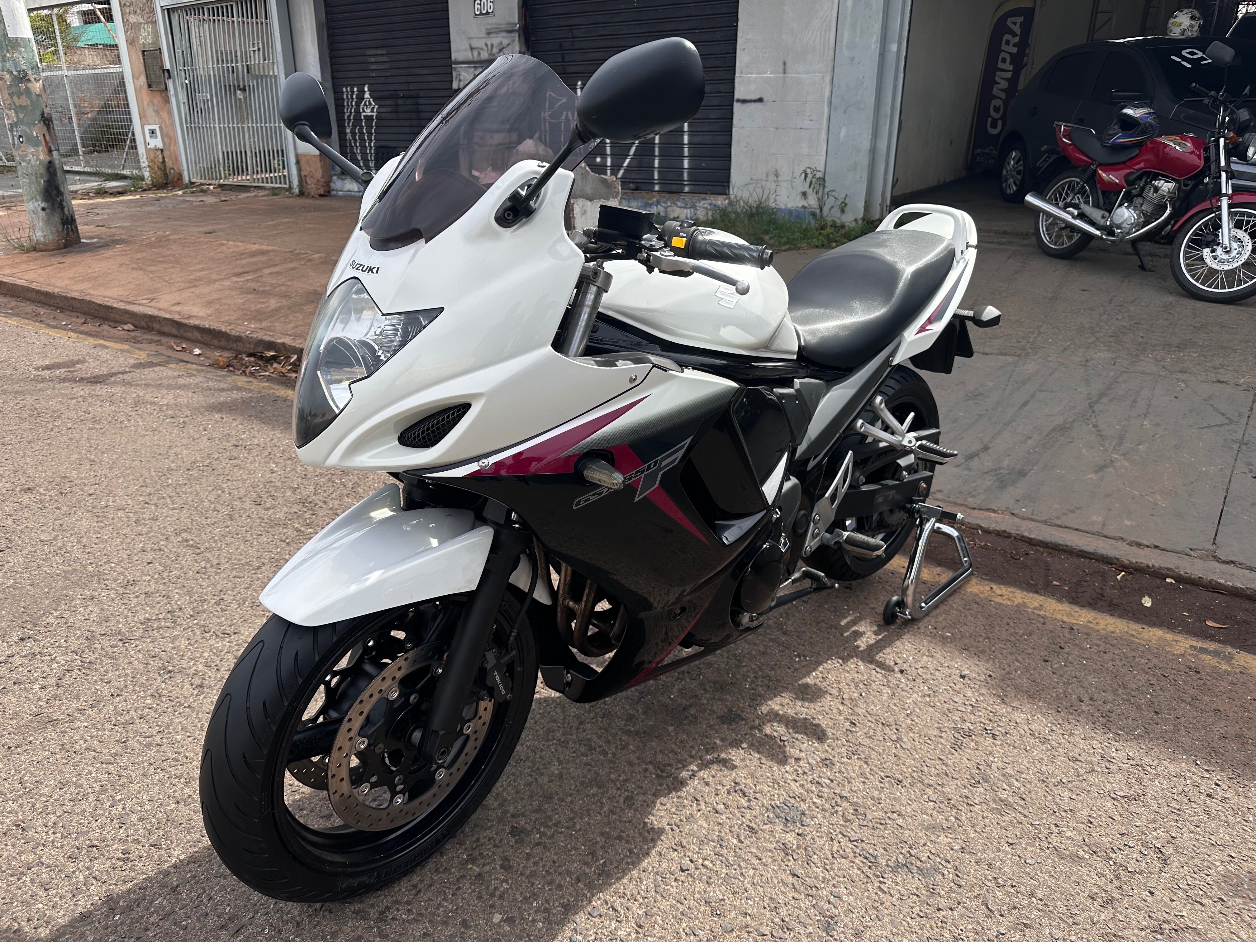 SUZUKI GSX 650 F 2012 - miniatura 7