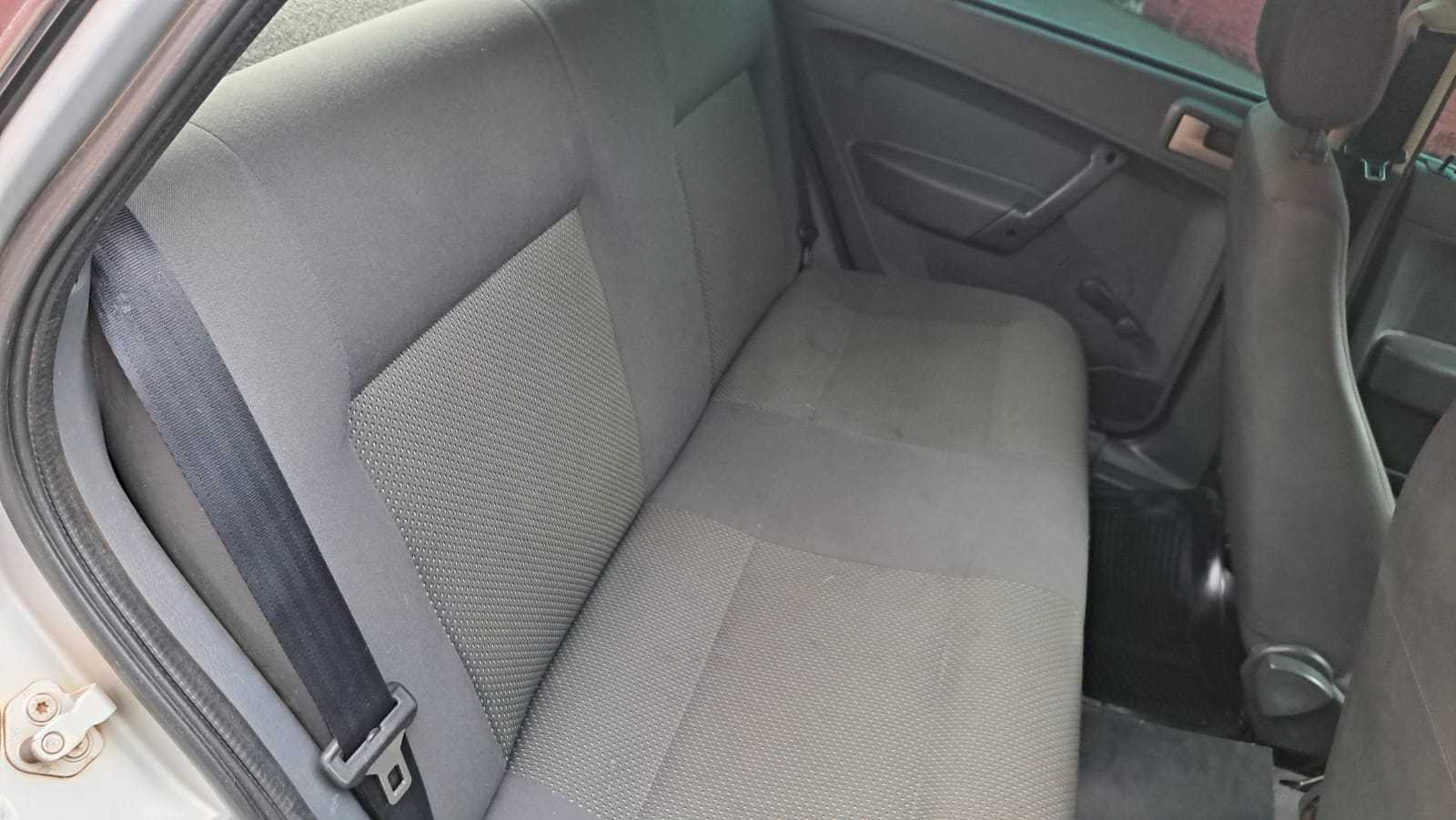 VOLKSWAGEN Gol Plus 1.0 16v 4p. 2008 - miniatura 8