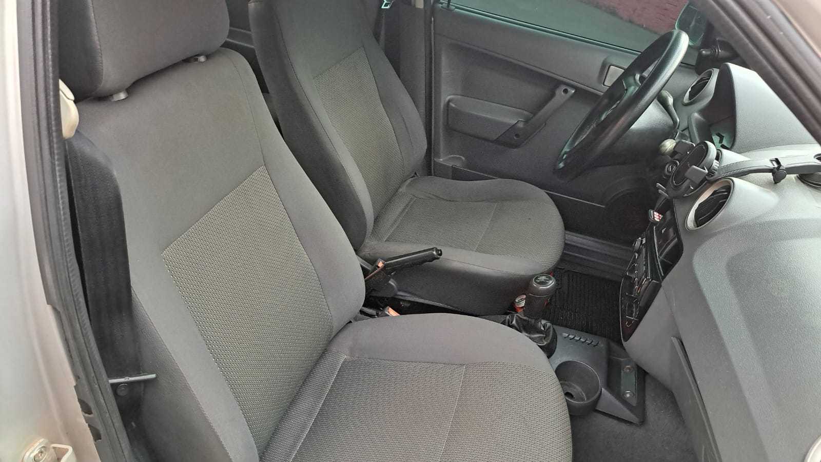 VOLKSWAGEN Gol Plus 1.0 16v 4p. 2008 - miniatura 7