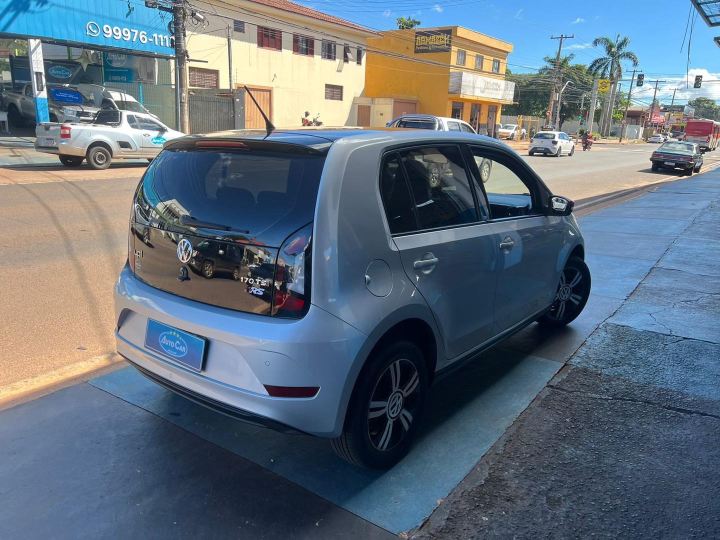 VOLKSWAGEN Up Pepper 1.0 12v TSi 4p. 2019 - miniatura 3