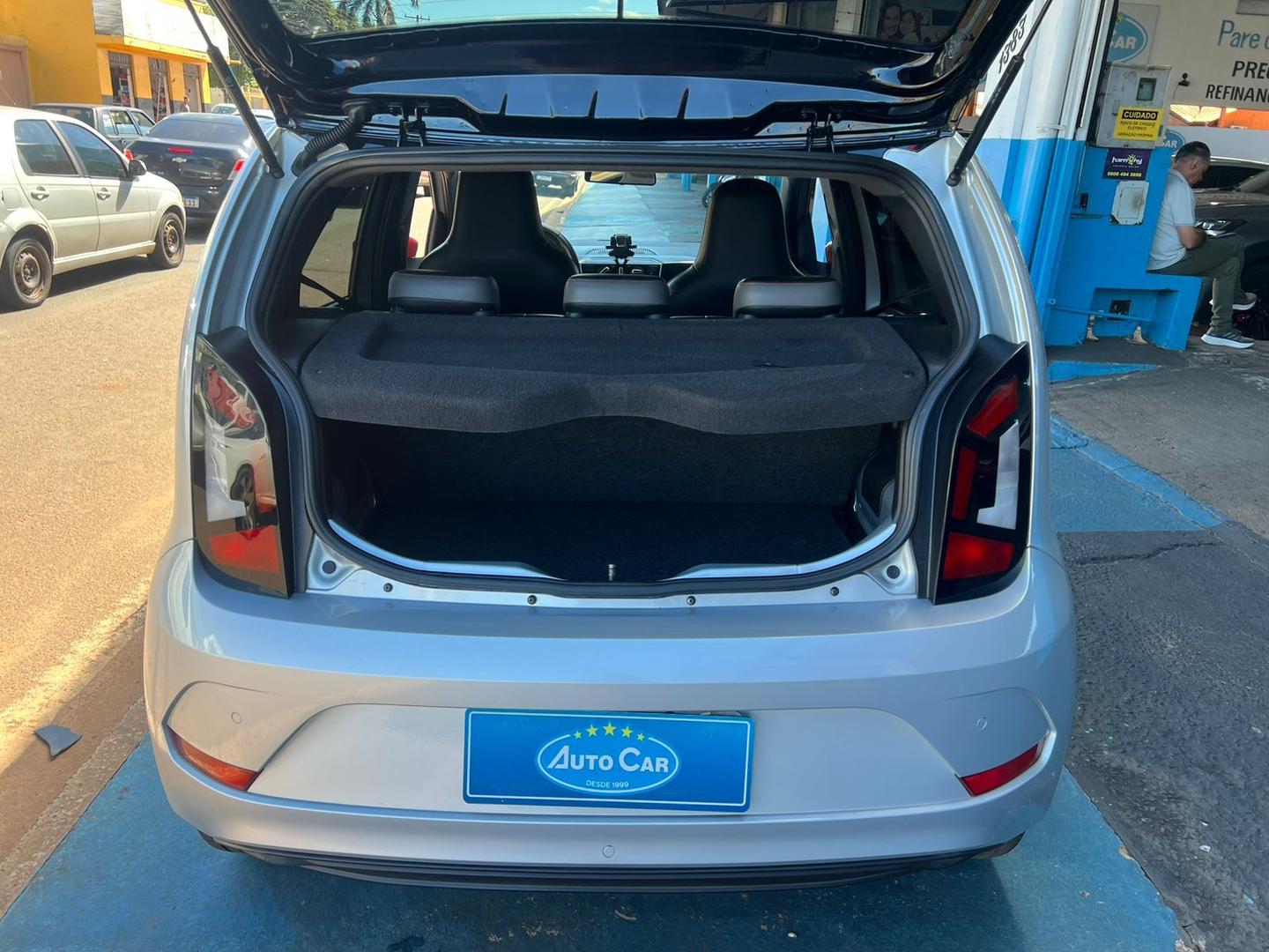 VOLKSWAGEN Up Pepper 1.0 12v TSi 4p. 2019 - miniatura 9