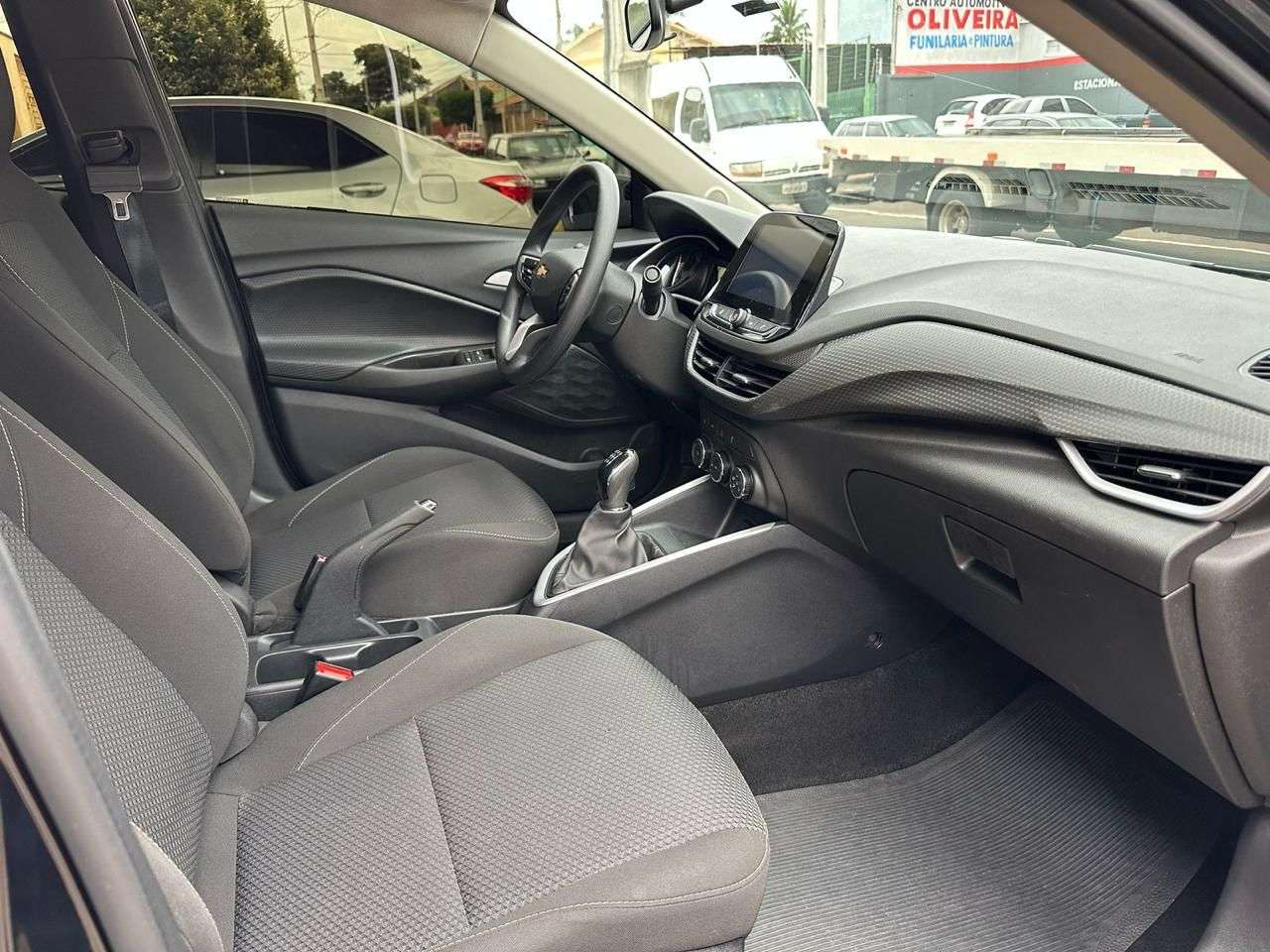 CHEVROLET Onix LT 1.0 2024 - miniatura 8