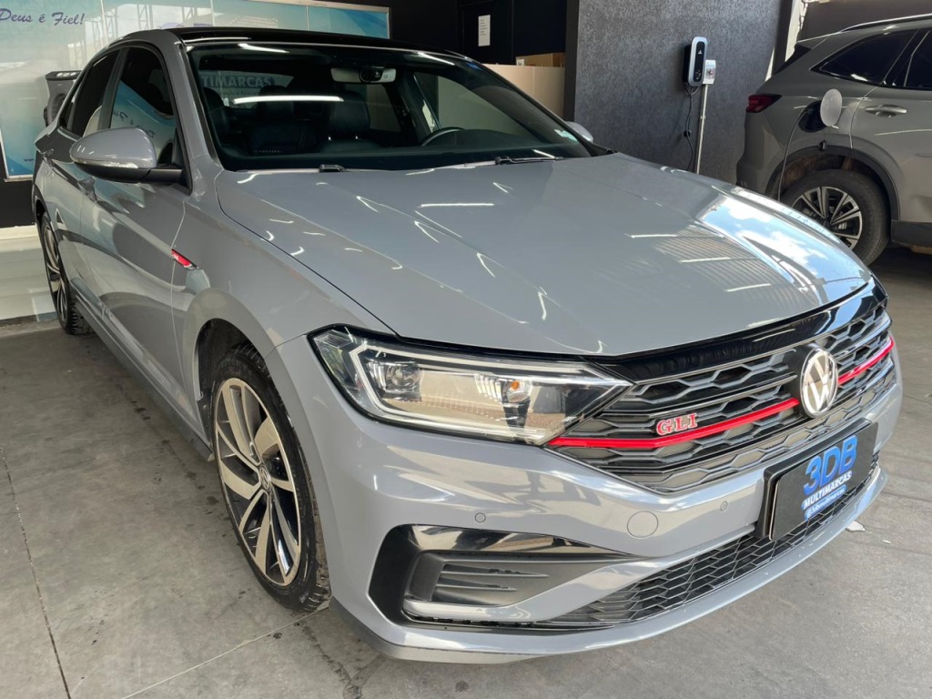 VOLKSWAGEN Jetta GLi 2.0 16v TSi 2020 - miniatura 3