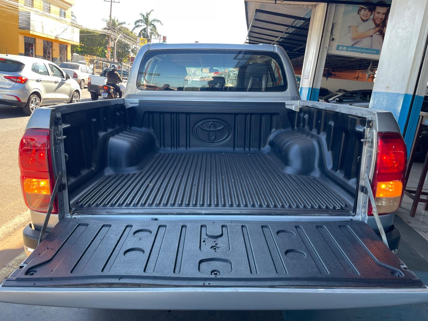 TOYOTA Hilux 2.8D 4X4 C.D. 2019 - miniatura 9