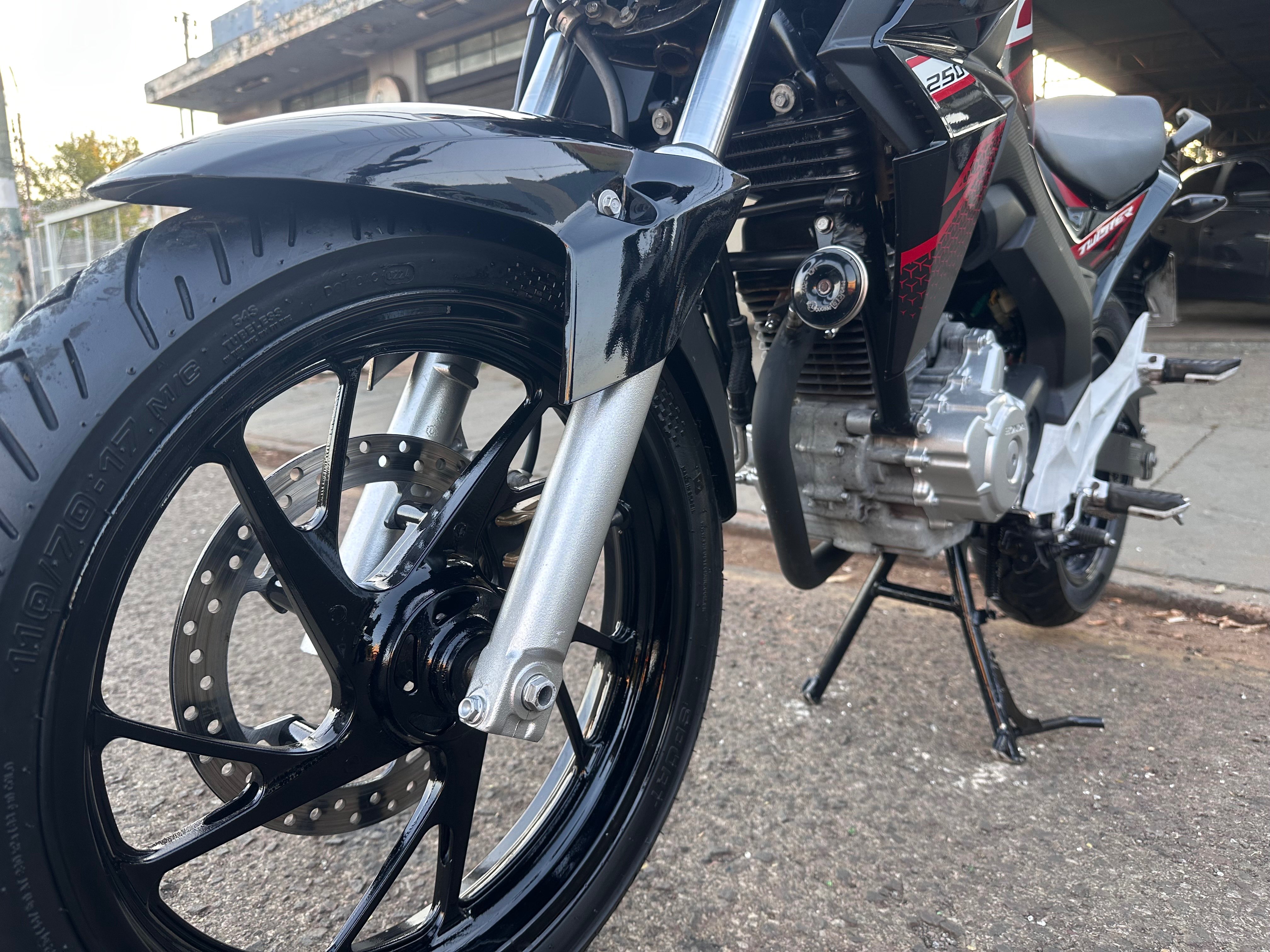 HONDA CB 250i Twister 2017 - miniatura 7