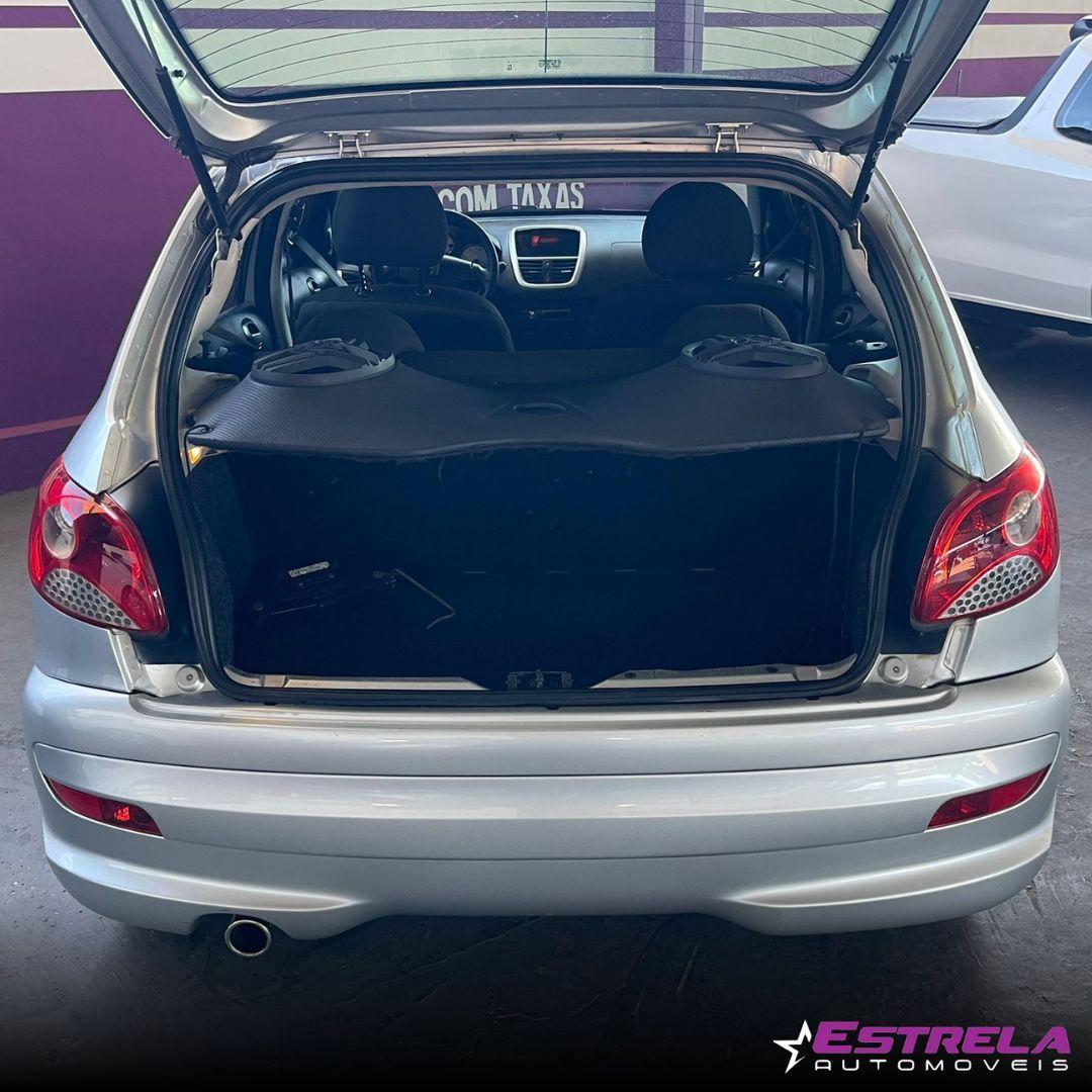 PEUGEOT 207 XR S 1.4 4p. 2013 - miniatura 6