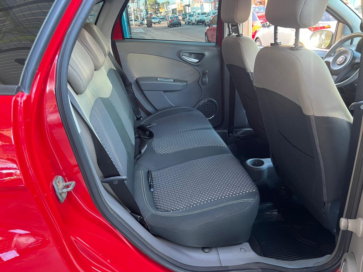 FIAT Siena Essence 1.6 16v Dualogic 2015 - miniatura 8