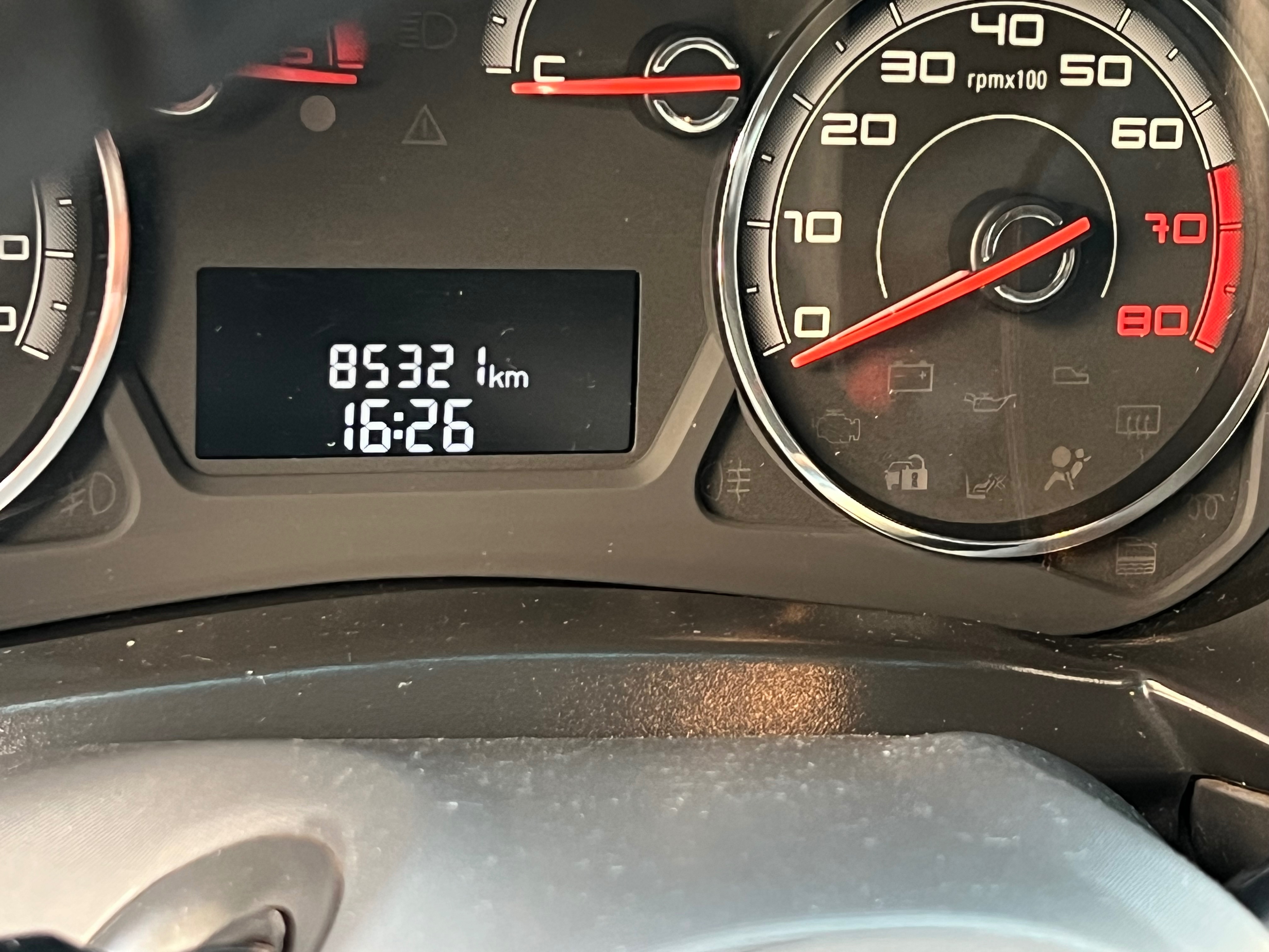 FIAT Grand Siena Attractive 1.4 2016 - miniatura 9