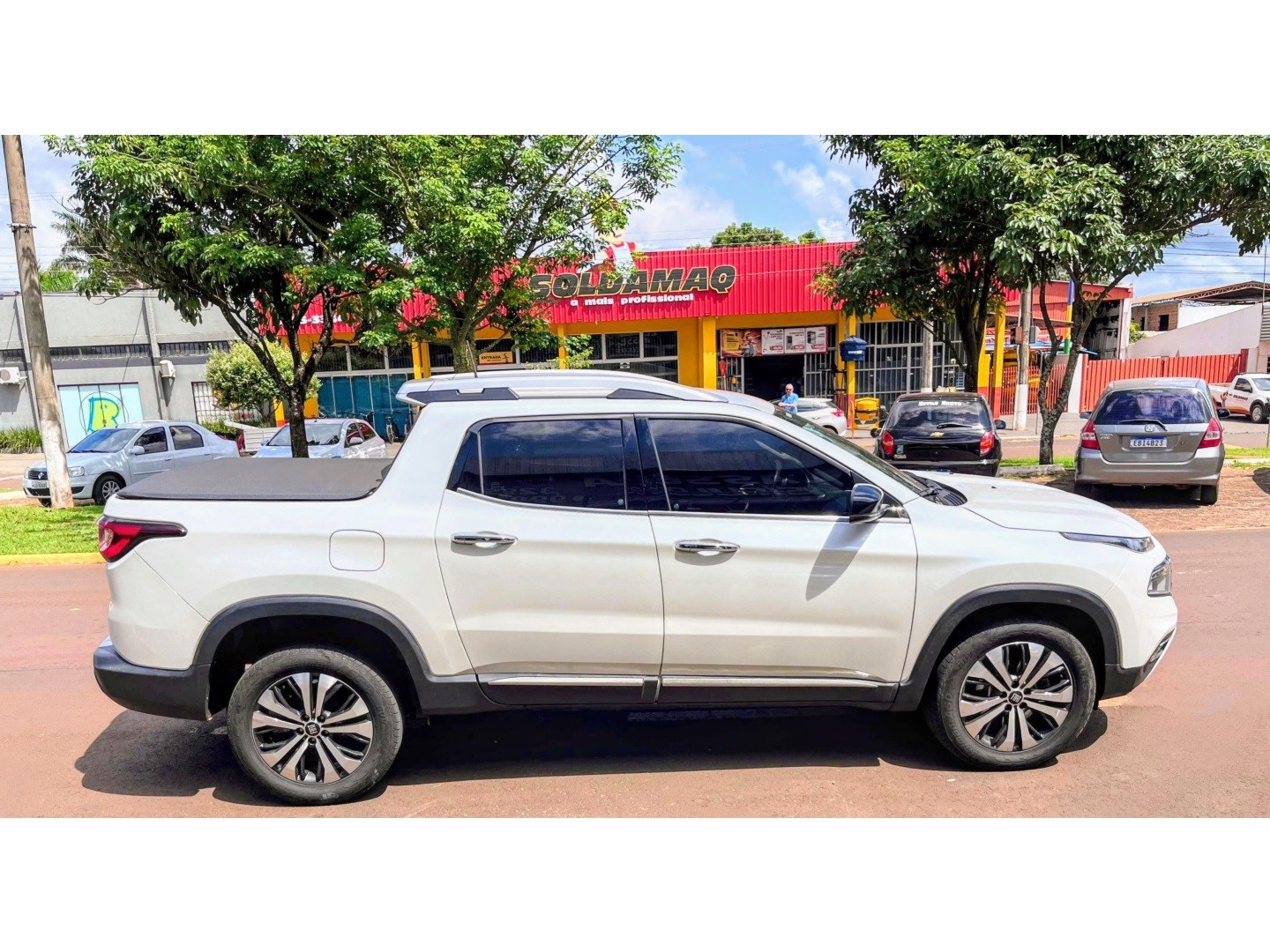 FIAT Toro Volcano 1.3T 16v 2023 - miniatura 9