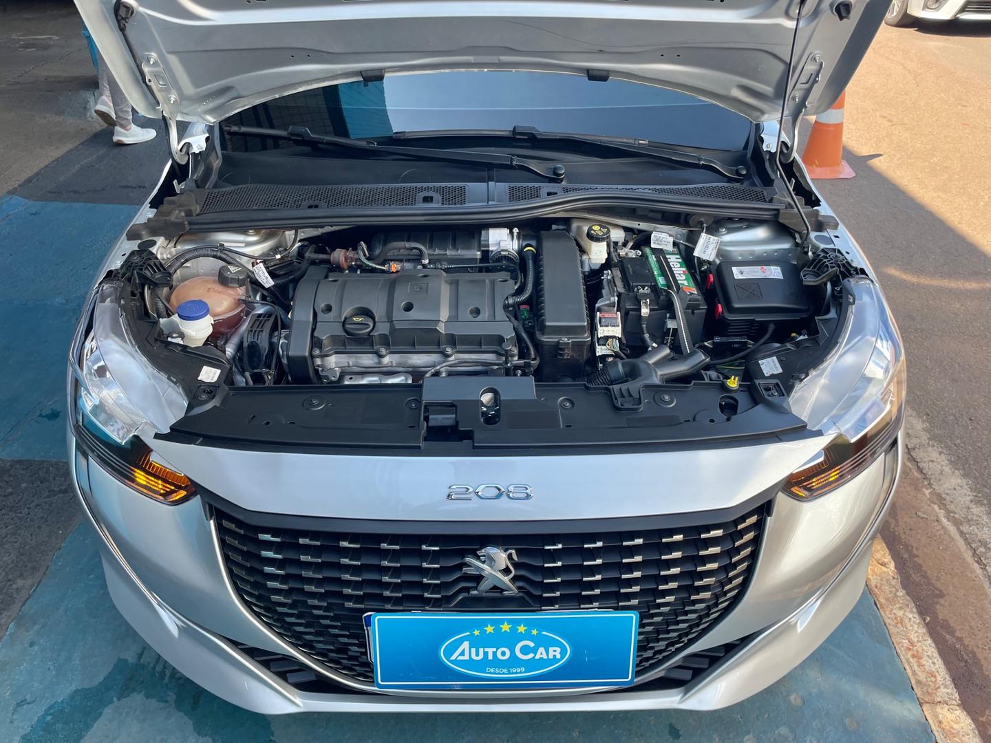 PEUGEOT 208 Allure 1.0T 12v 2022 - miniatura 5