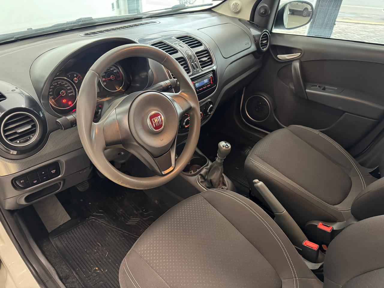 FIAT Grand Siena Attractive 1.4 2016 - miniatura 8