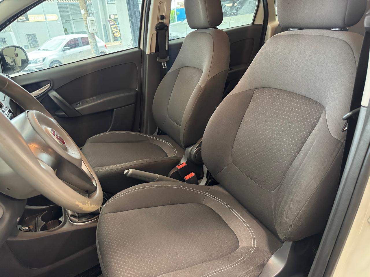 FIAT Grand Siena Attractive 1.4 2016 - miniatura 9