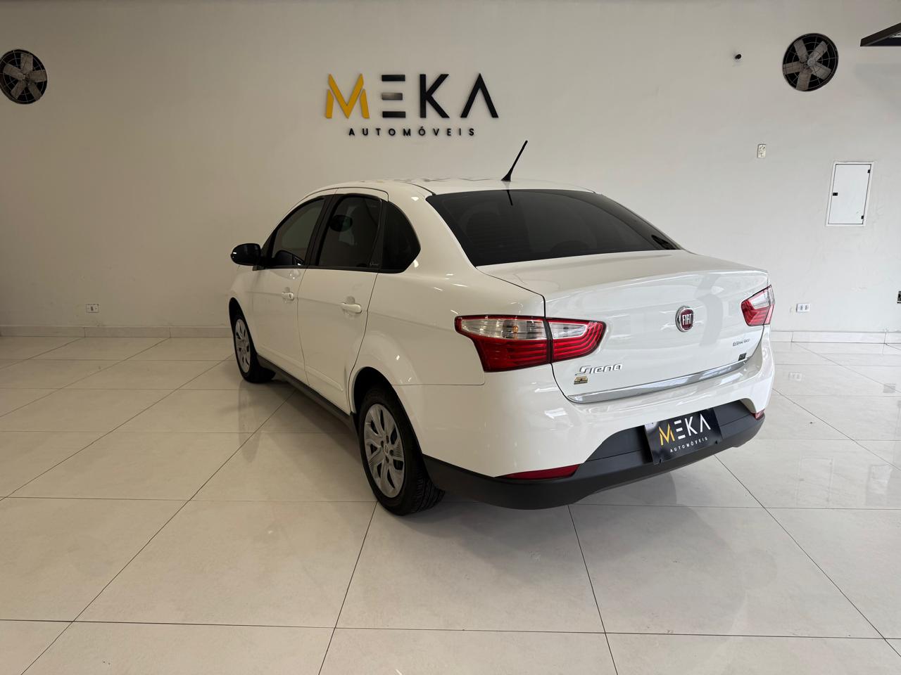 FIAT Grand Siena Attractive 1.4 2016 - miniatura 4