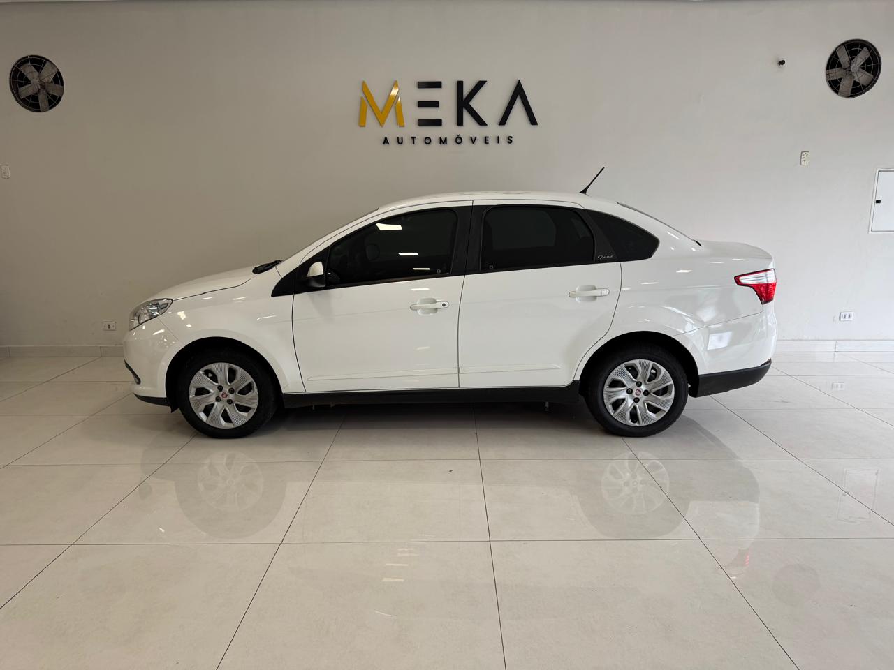 FIAT Grand Siena Attractive 1.4 2016 - miniatura 3