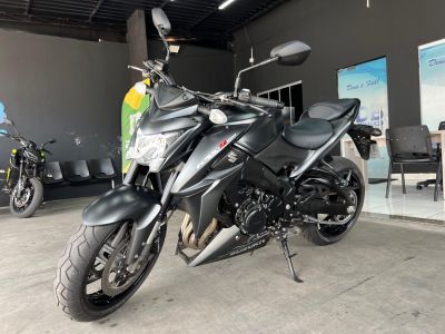 SUZUKI GSX-S 1000 2023