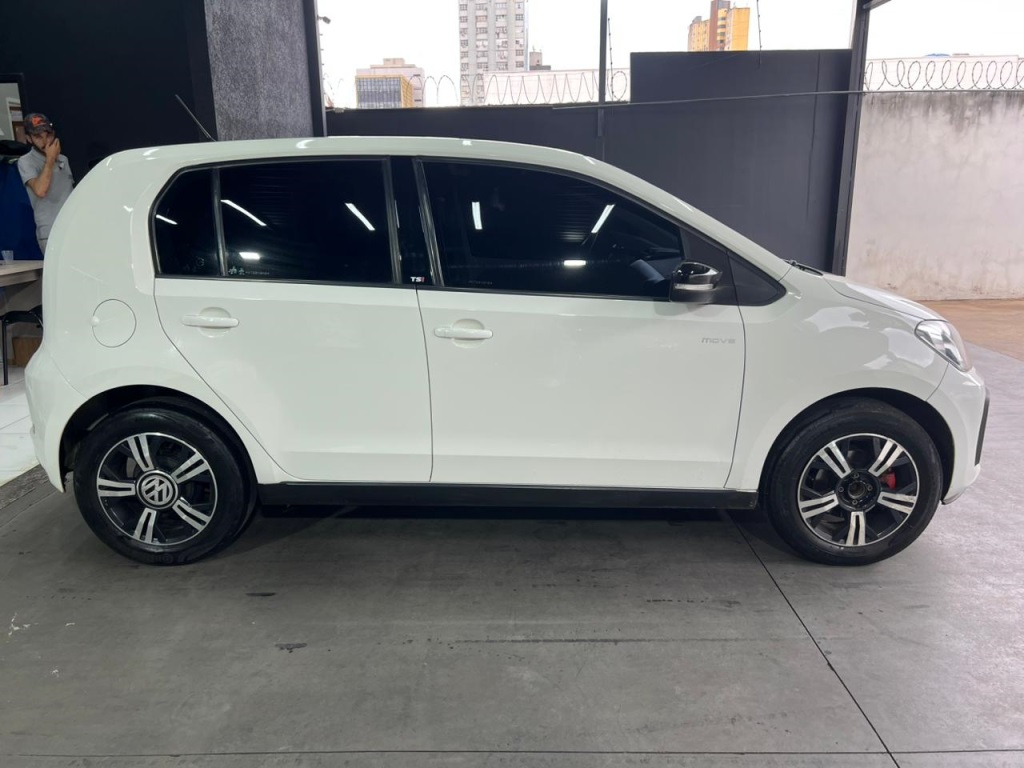 VOLKSWAGEN Up Move 1.0 12v 4p. 2019 - miniatura 4