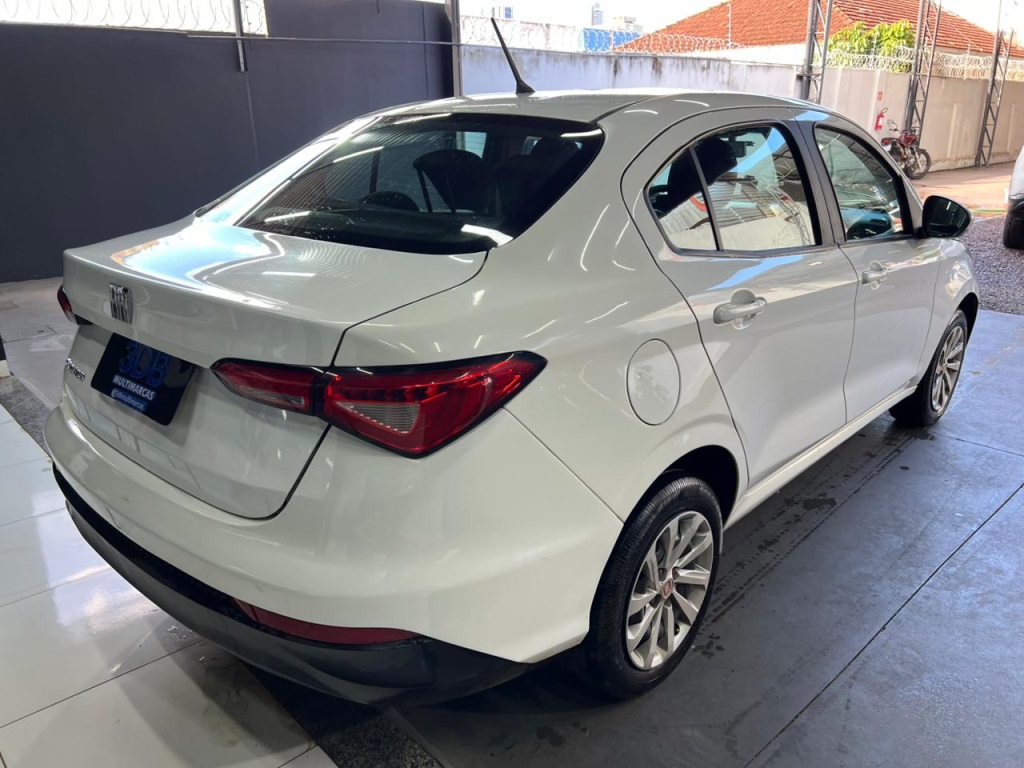 FIAT Cronos 1.3 2019 - miniatura 6