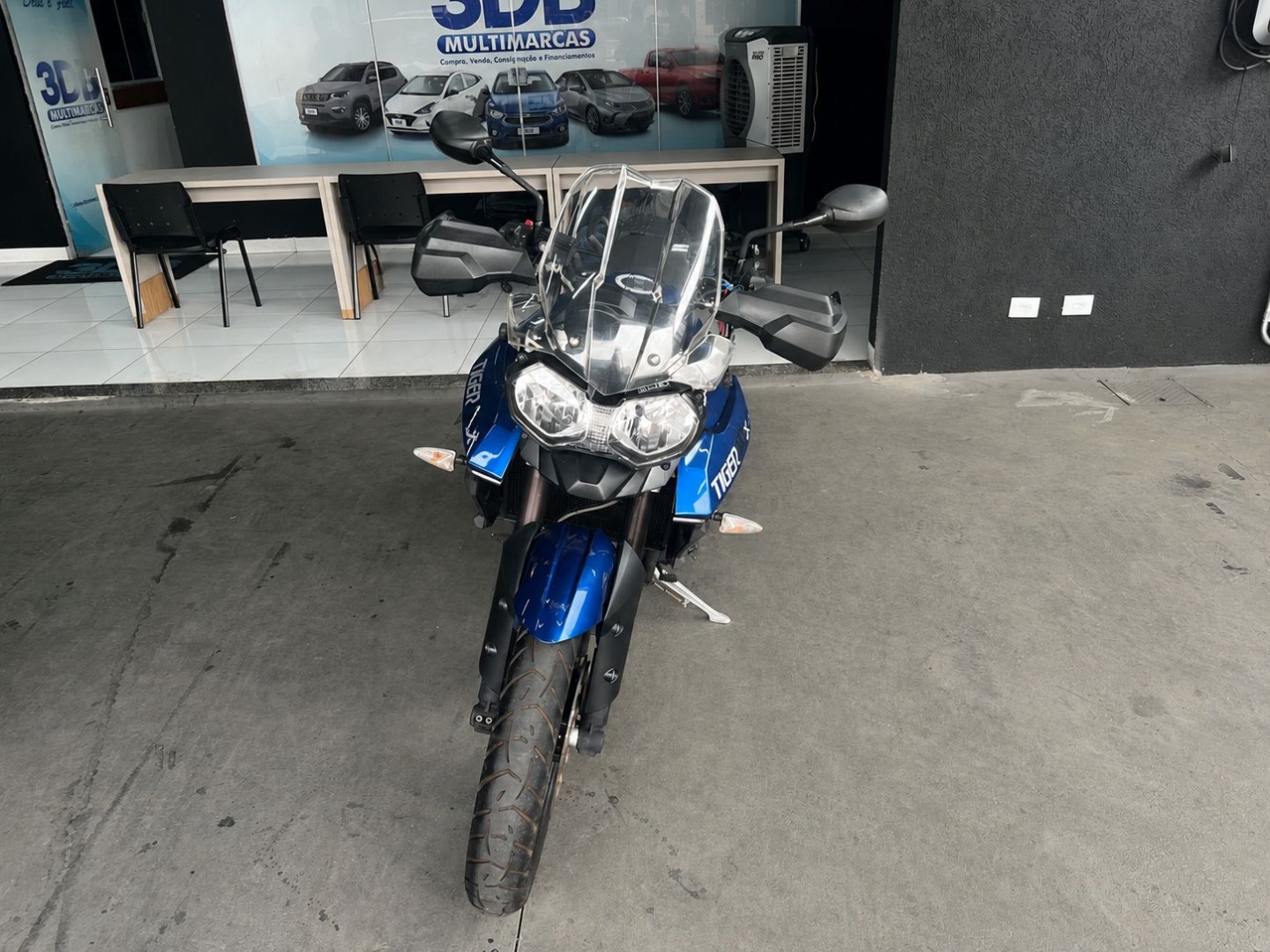 TRIUMPH Tiger 800 XR 2017