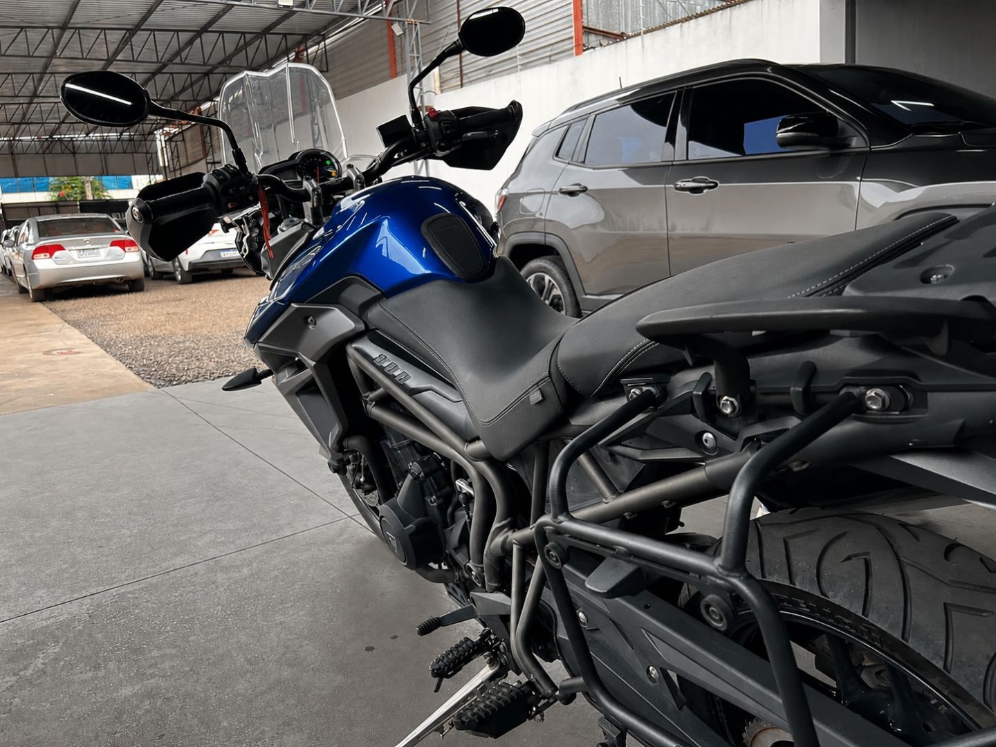 TRIUMPH Tiger 800 XR 2017 - miniatura 6