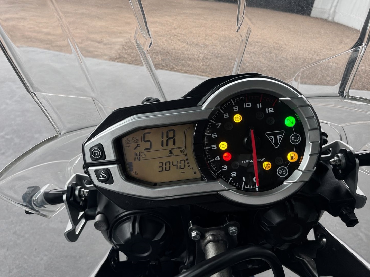 TRIUMPH Tiger 800 XR 2017 - miniatura 4