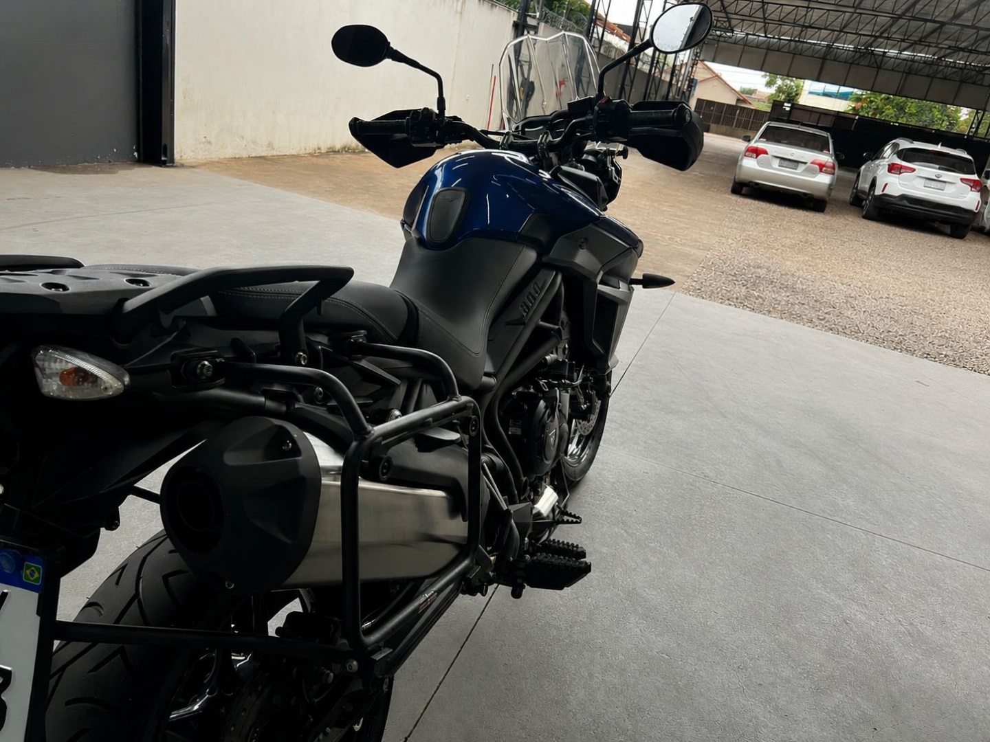 TRIUMPH Tiger 800 XR 2017 - miniatura 3