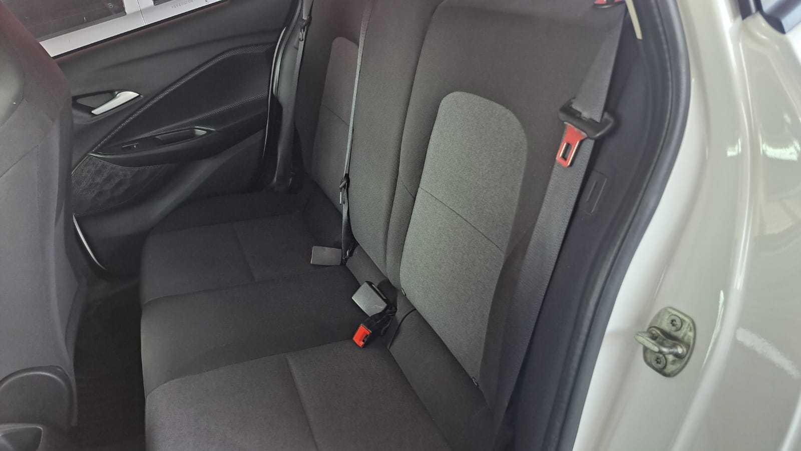 CHEVROLET Onix Joy 1.0 2025 - miniatura 8