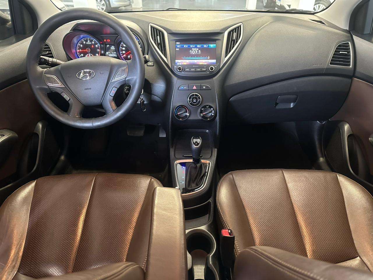 HYUNDAI HB20S Comfort Plus 1.6 16v 2019 - miniatura 8