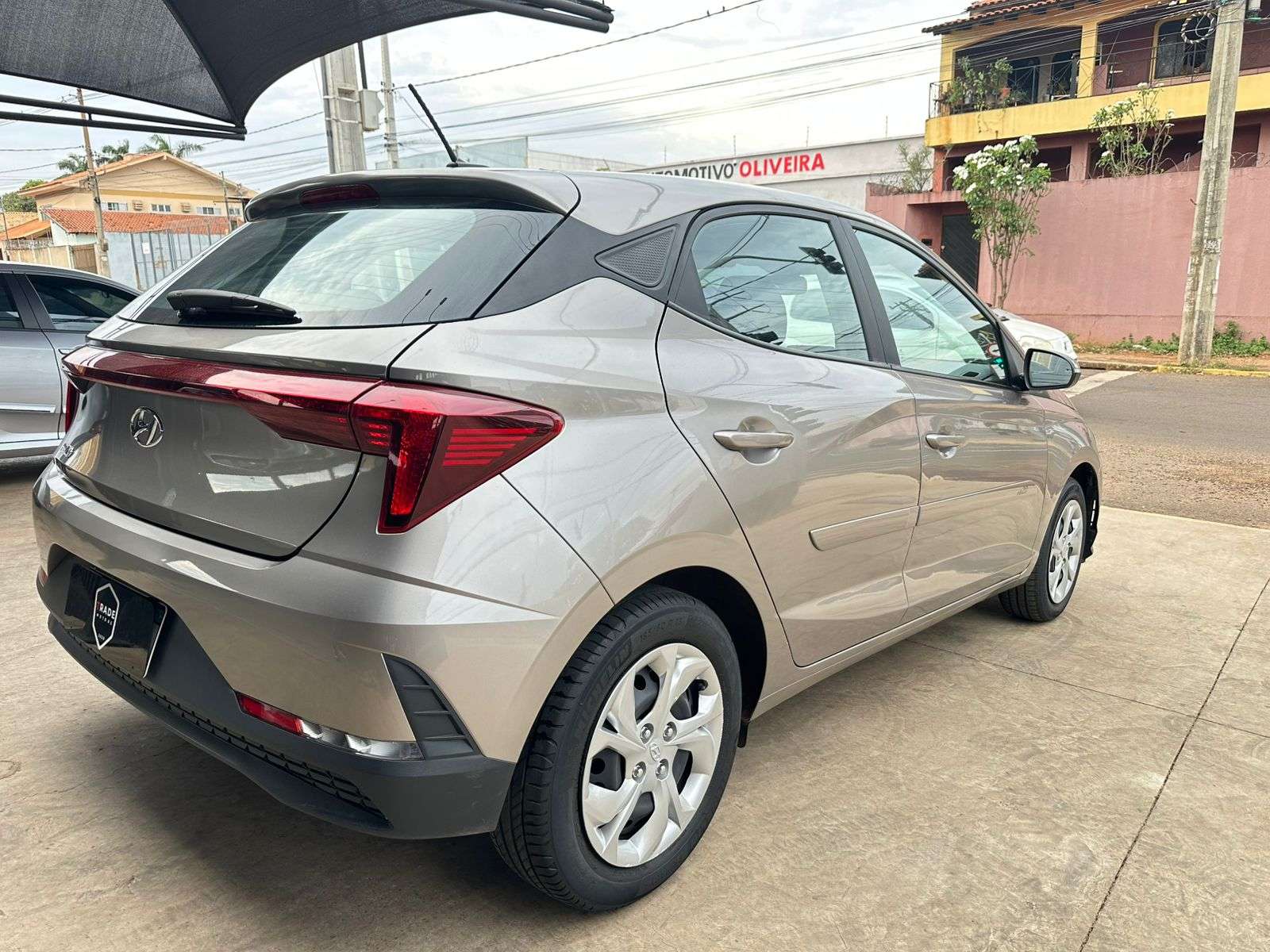 HYUNDAI HB20 Comfort 1.0 12v 2023 - miniatura 4
