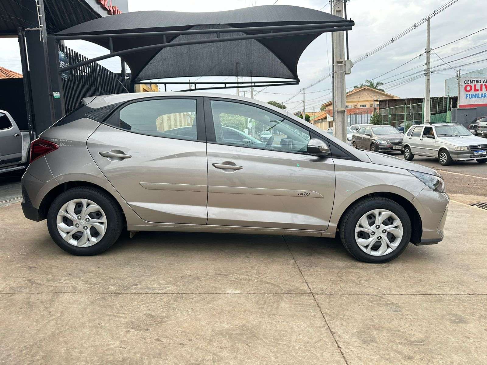 HYUNDAI HB20 Comfort 1.0 12v 2023 - miniatura 3