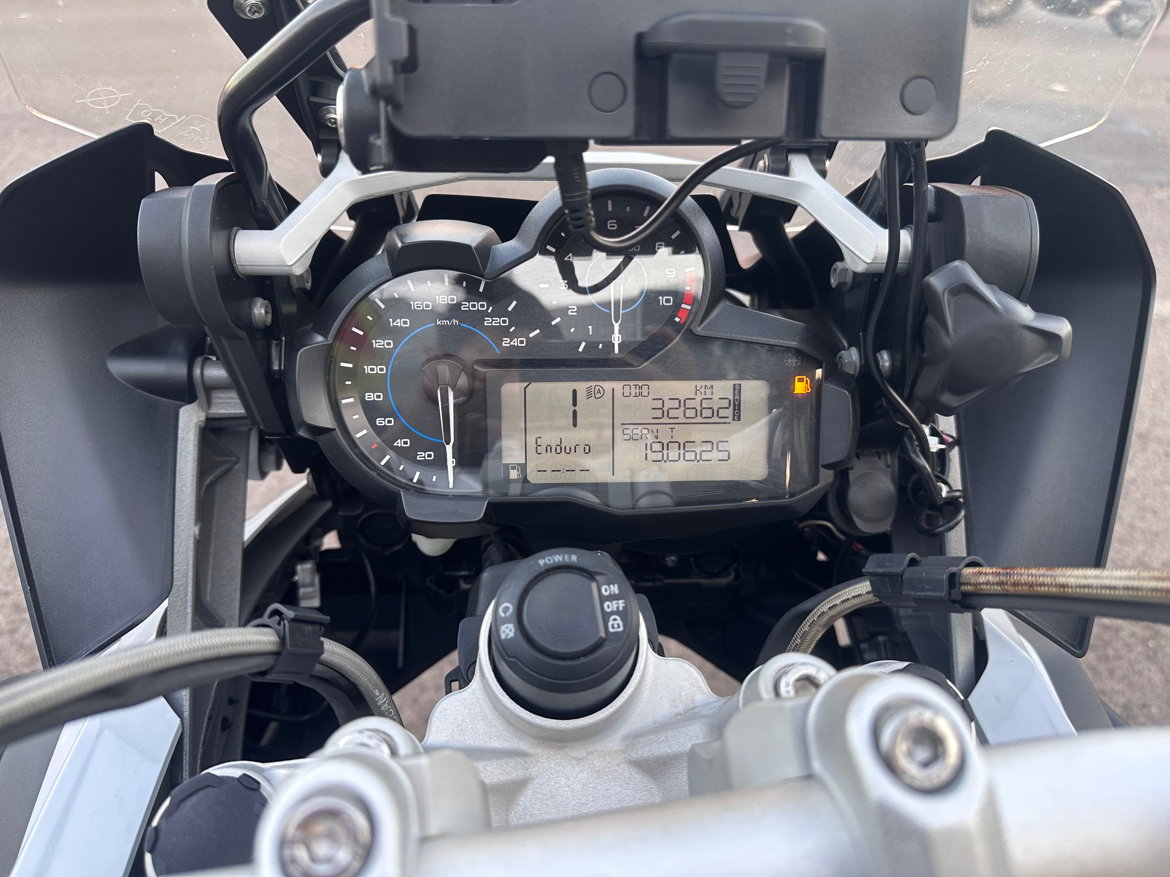 BMW R 1200 GS 2018 - miniatura 2