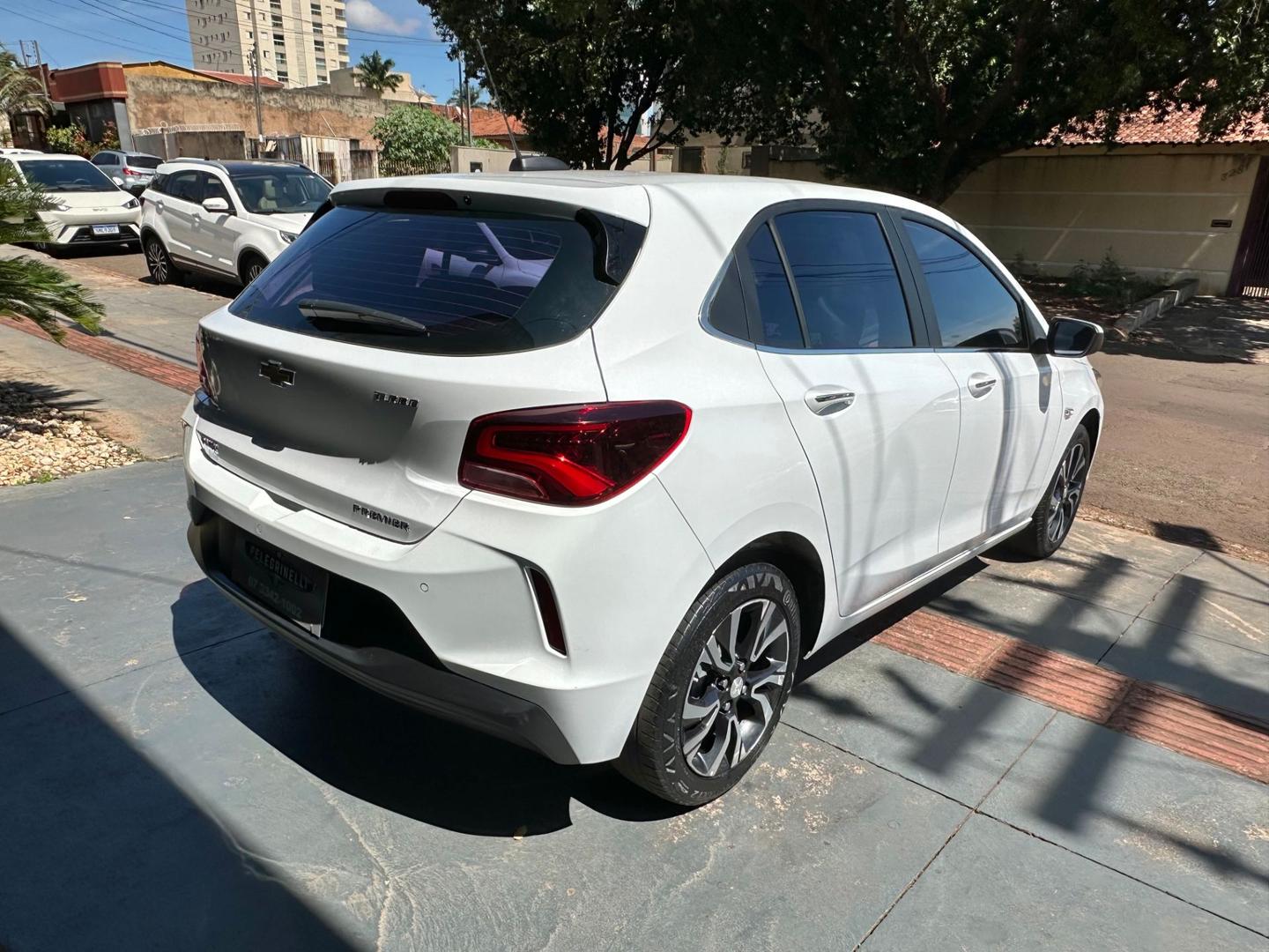 CHEVROLET Onix Hatch Premier 1.0T 12v 2023 - miniatura 5