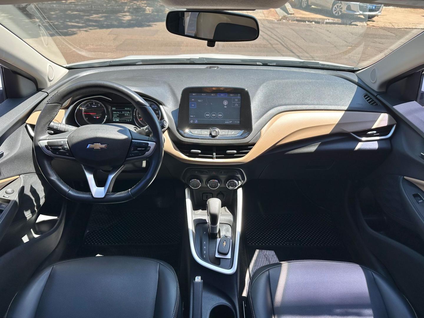CHEVROLET Onix Hatch Premier 1.0T 12v 2023 - miniatura 7