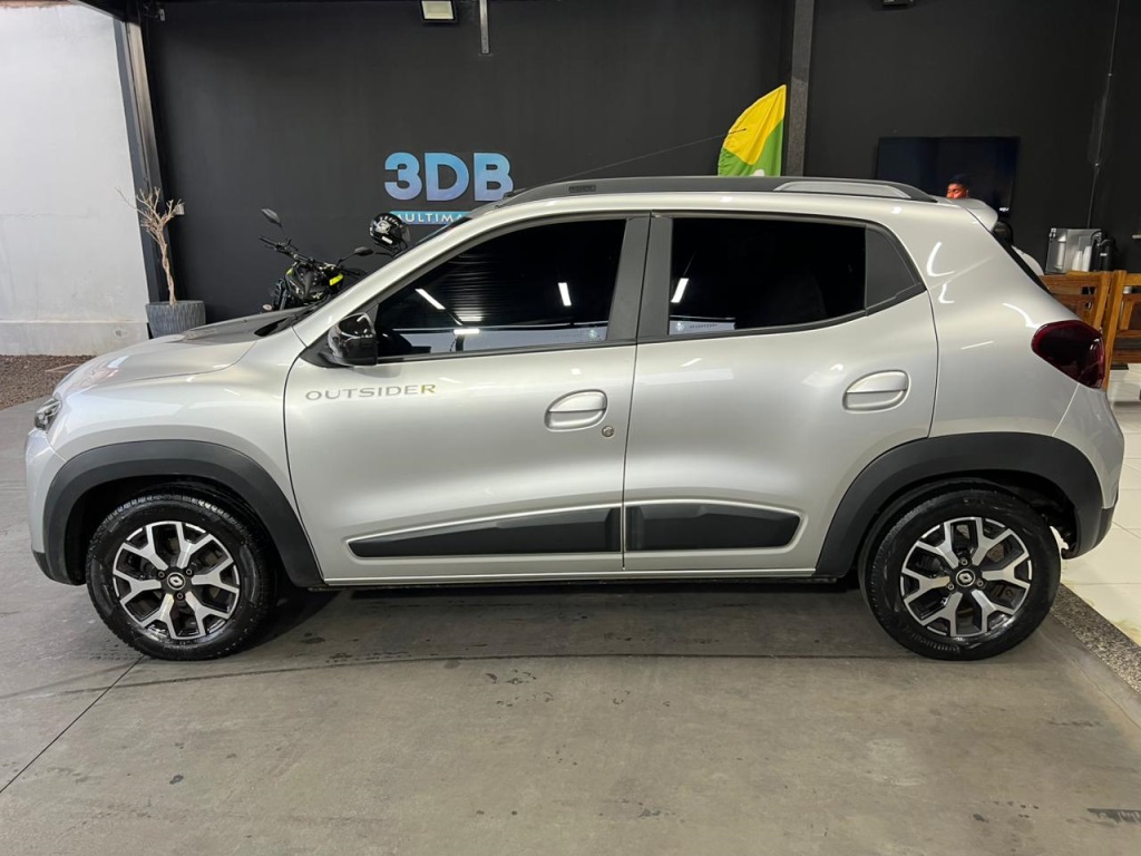 RENAULT Kwid Outsider 1.0 12v 2023 - miniatura 8
