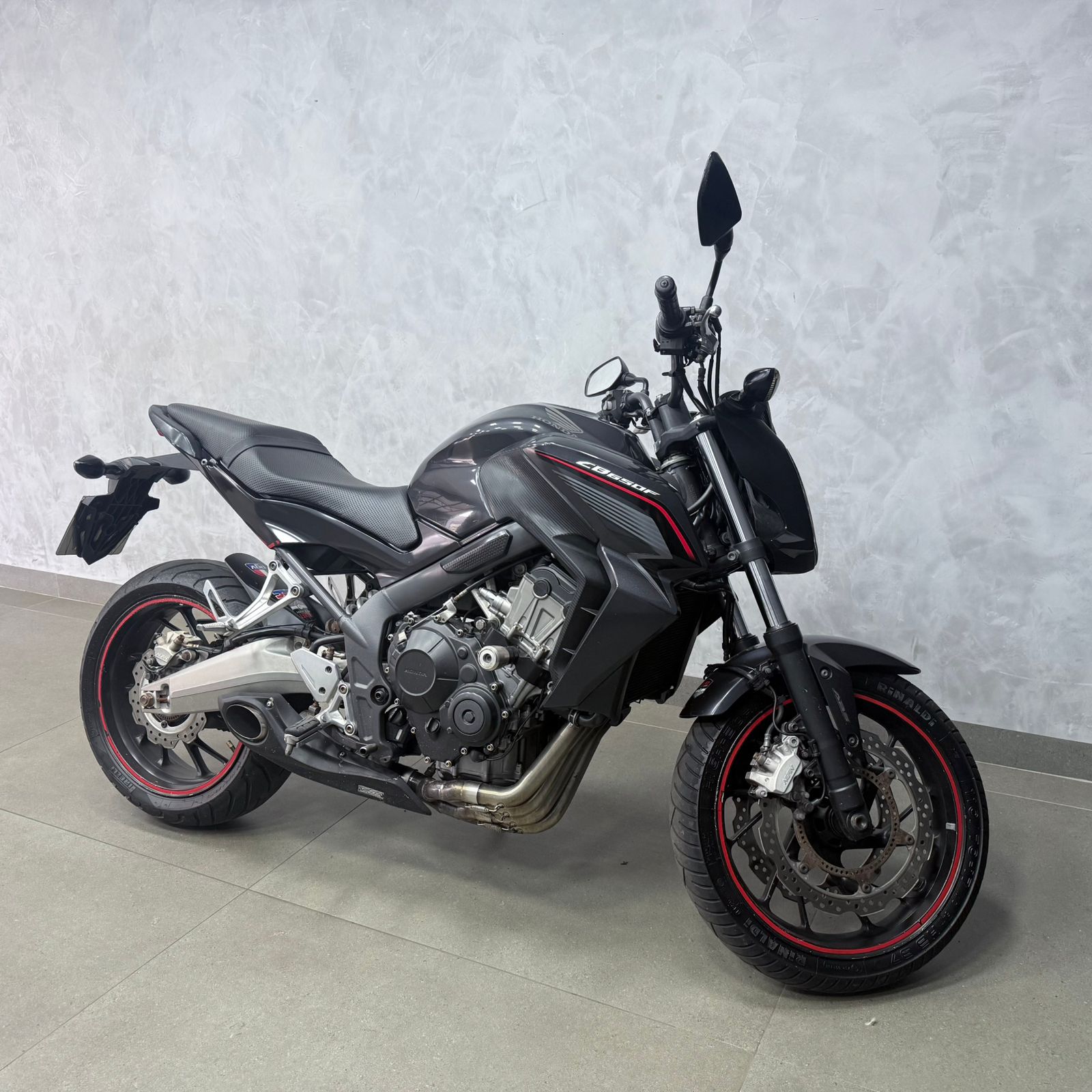 HONDA CB 650F 2016 - miniatura 2