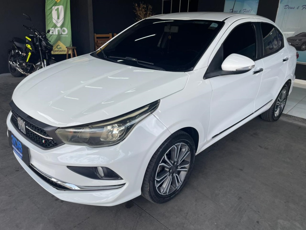 FIAT Cronos Precision 1.8 16v 2021