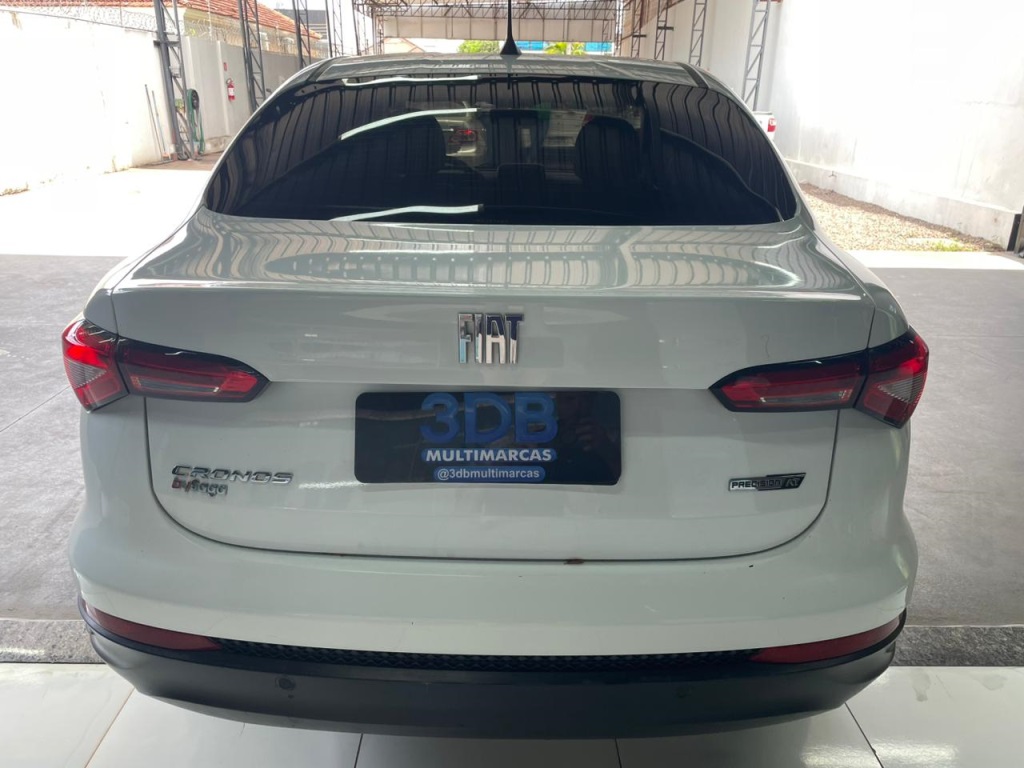 FIAT Cronos Precision 1.8 16v 2021 - miniatura 10