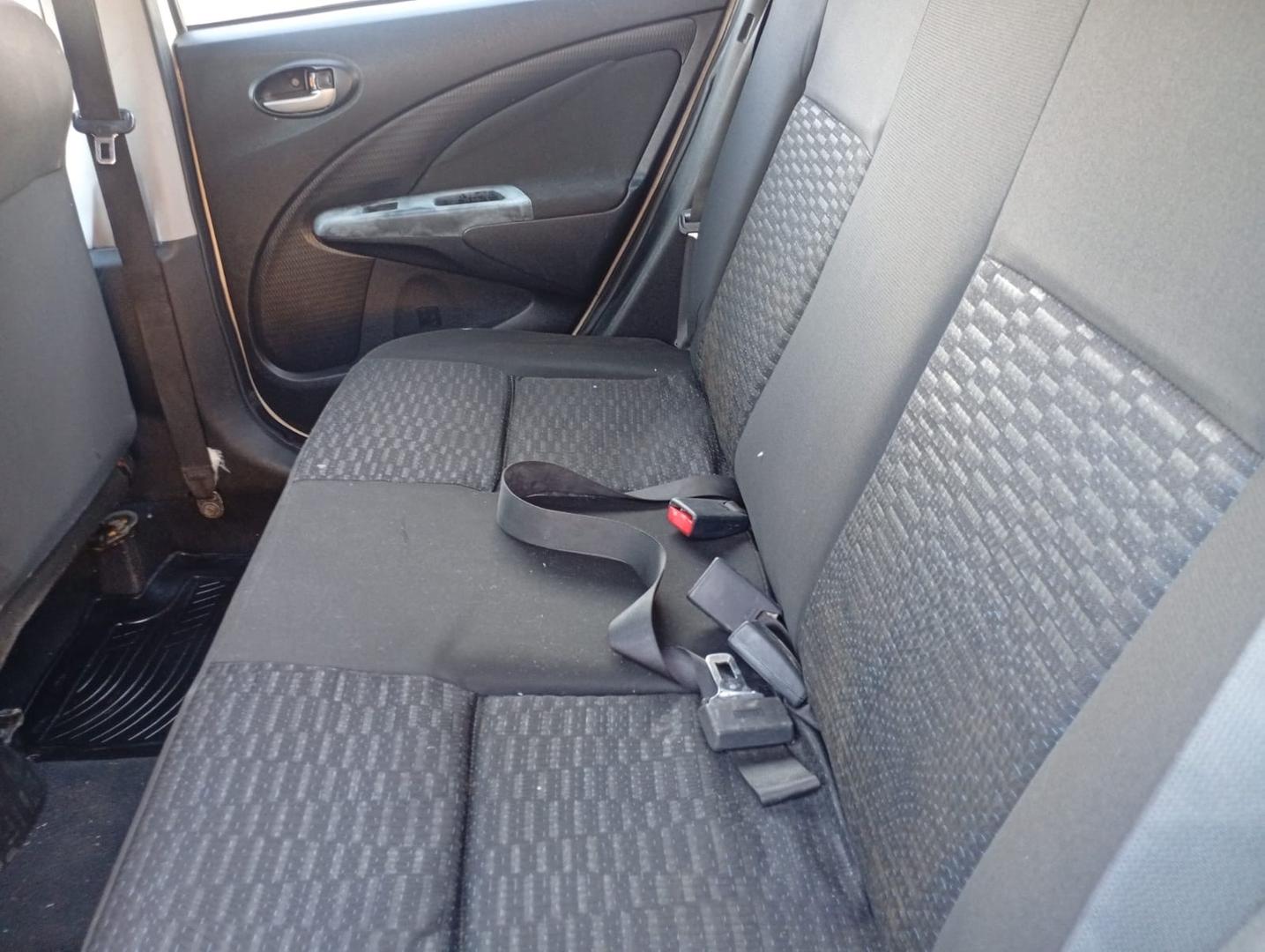 TOYOTA Etios Sedan XS 1.5 16v 2014 - miniatura 7