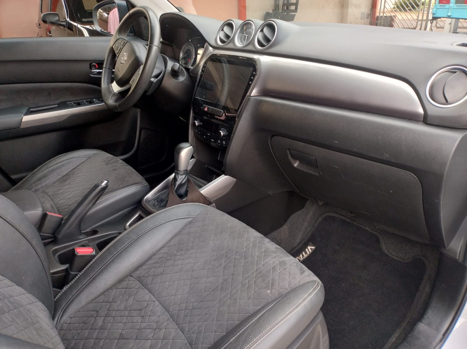 SUZUKI Vitara 4You 1.6 16v 2020 - miniatura 8